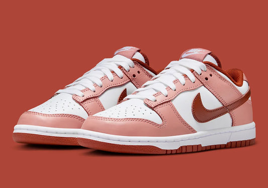 W Nike Dunk Low - Red Stardust/Rugged Orange